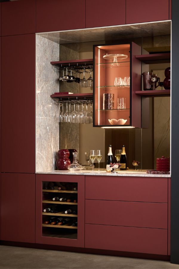 keukentrends-2027-bordeauxrode-keuken